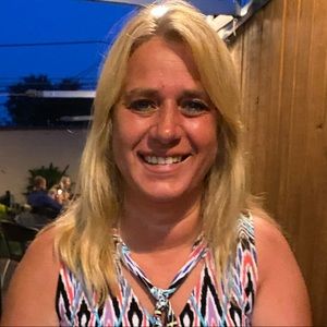 Meet your Posher, Brenda